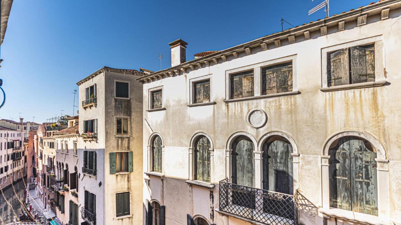 Ca' Emma San Marco - Canal View Venecia Exterior foto